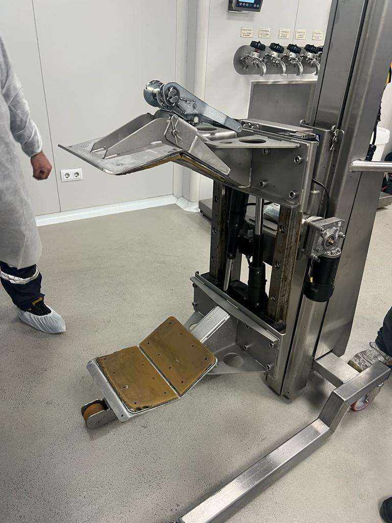 Mecanizados UPC — real part / workshop photo